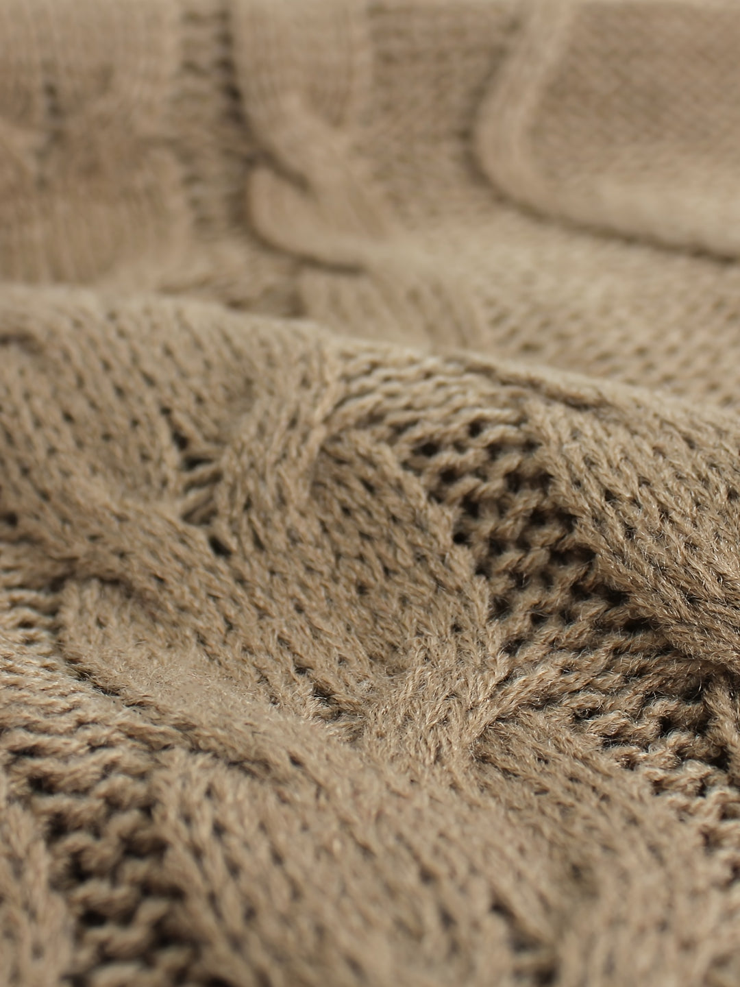 Cambria | Cable-Knit V-Neck Sweater Vest