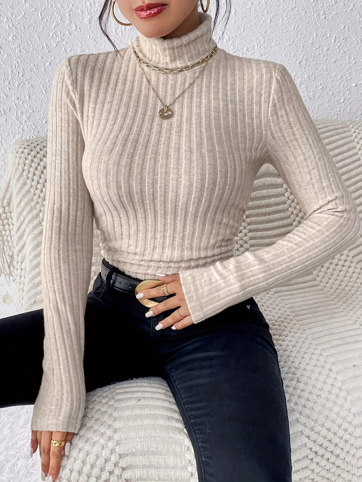 Eveline | Refined Ribbed Turtleneck
