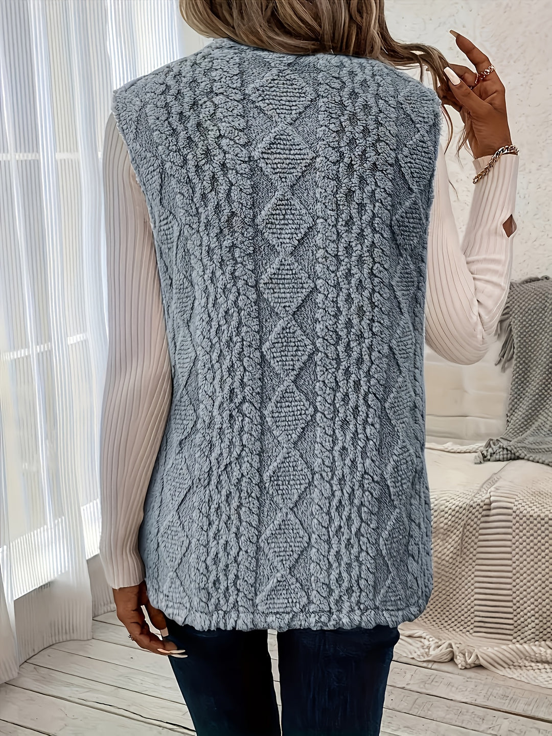 Ivy | Soft Textured Sleeveless Vest