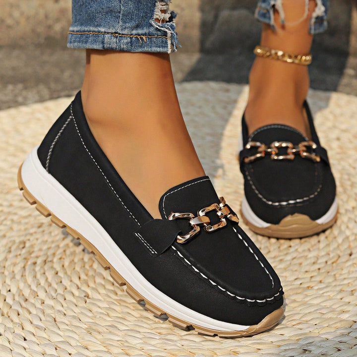 Charlotte | Chain-Detail Comfort Loafers