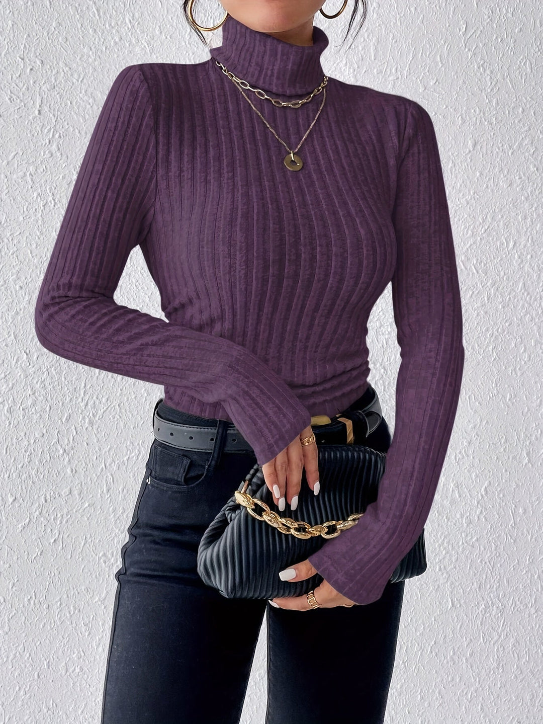Eveline | Refined Ribbed Turtleneck