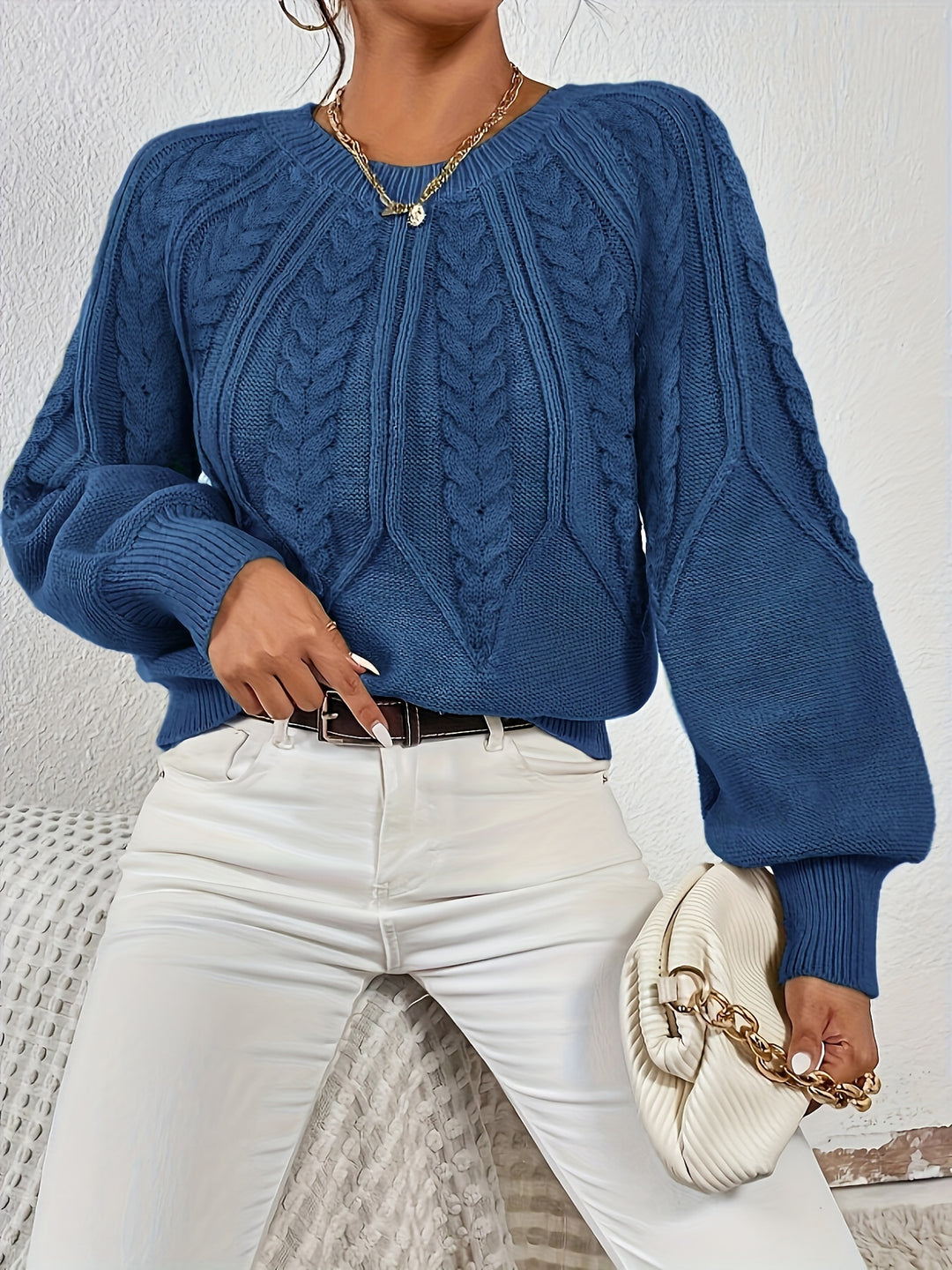 Greta | Cable-Knit Round-Neck Sweater