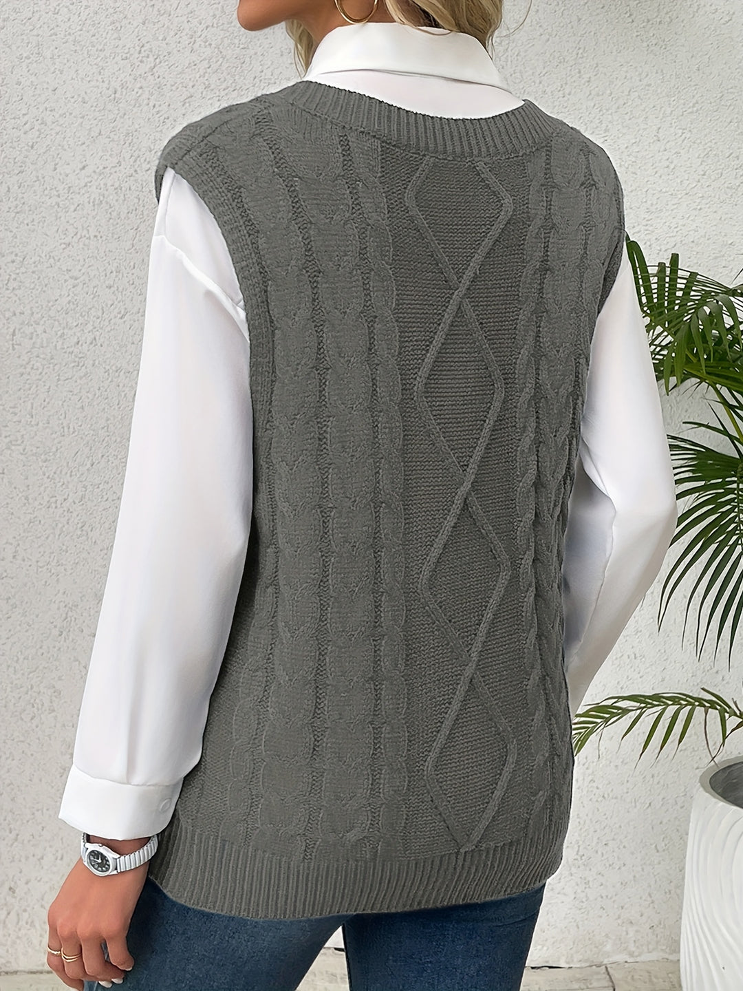 Cambria | Cable-Knit V-Neck Sweater Vest