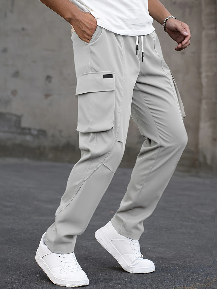 Brooks | Men's Tapered Cargo Drawstring Trousers