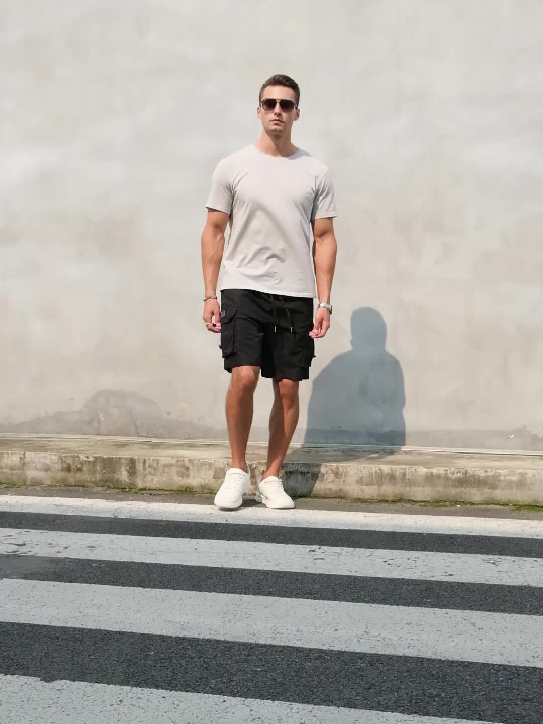 Briggs | Men's Multi-Pocket Cargo Shorts
