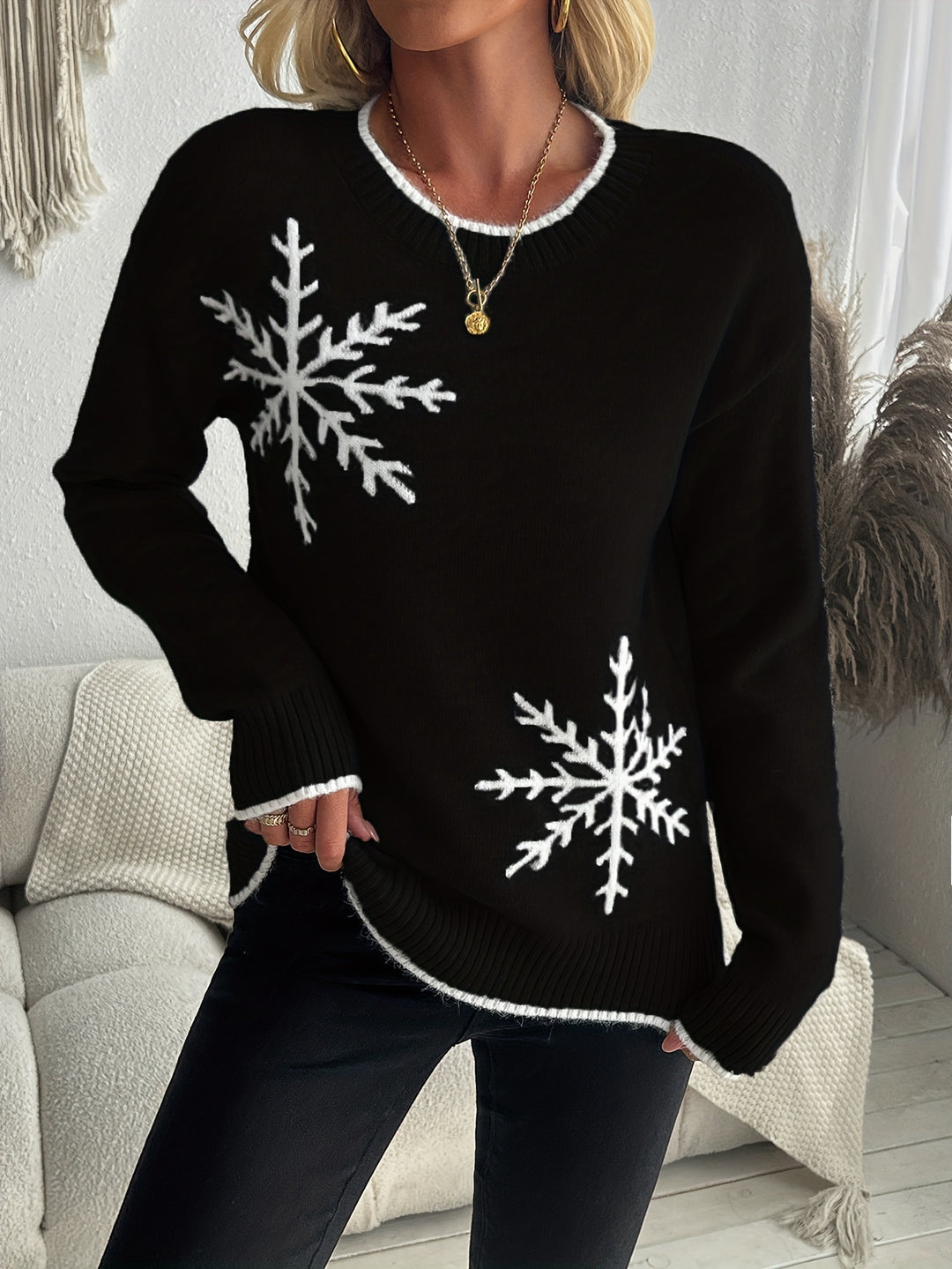 Clara | Snowflake Jacquard Sweater