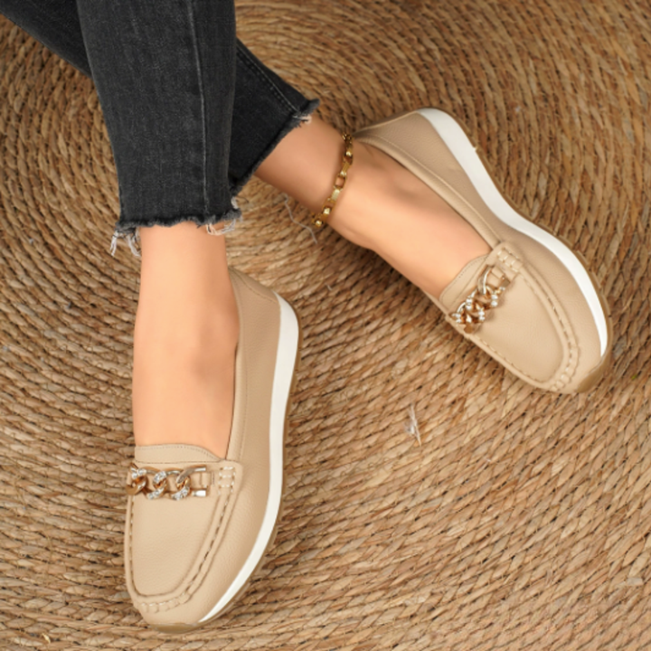 Cornelia | Chain-Buckle Comfort Loafers