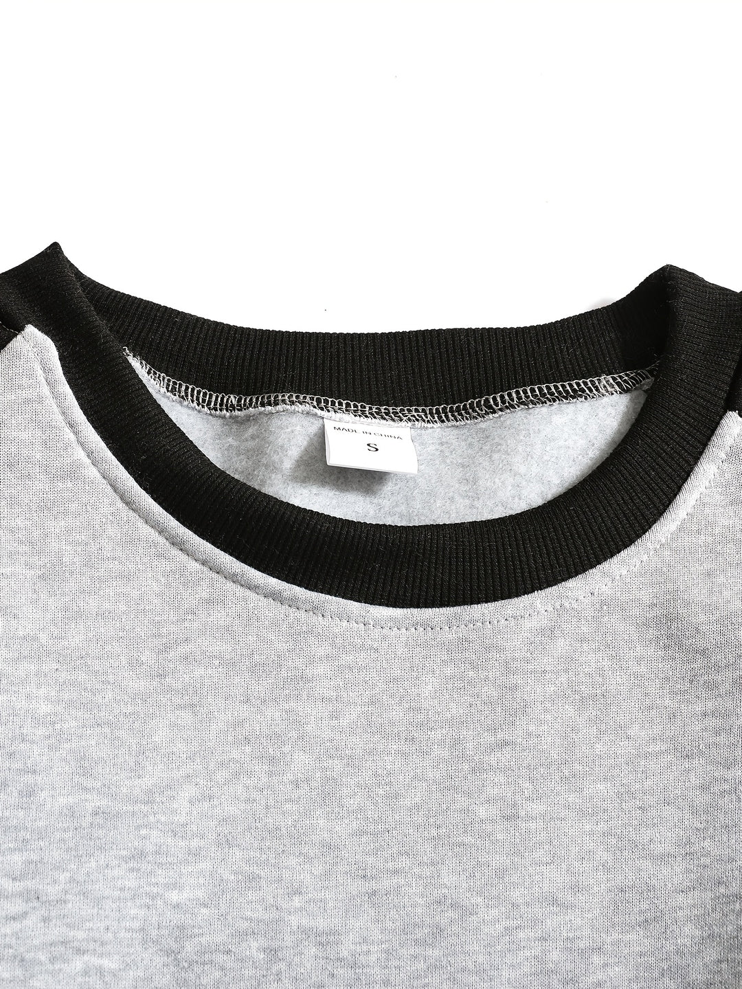 Griffin | Classic Raglan Sweatshirt