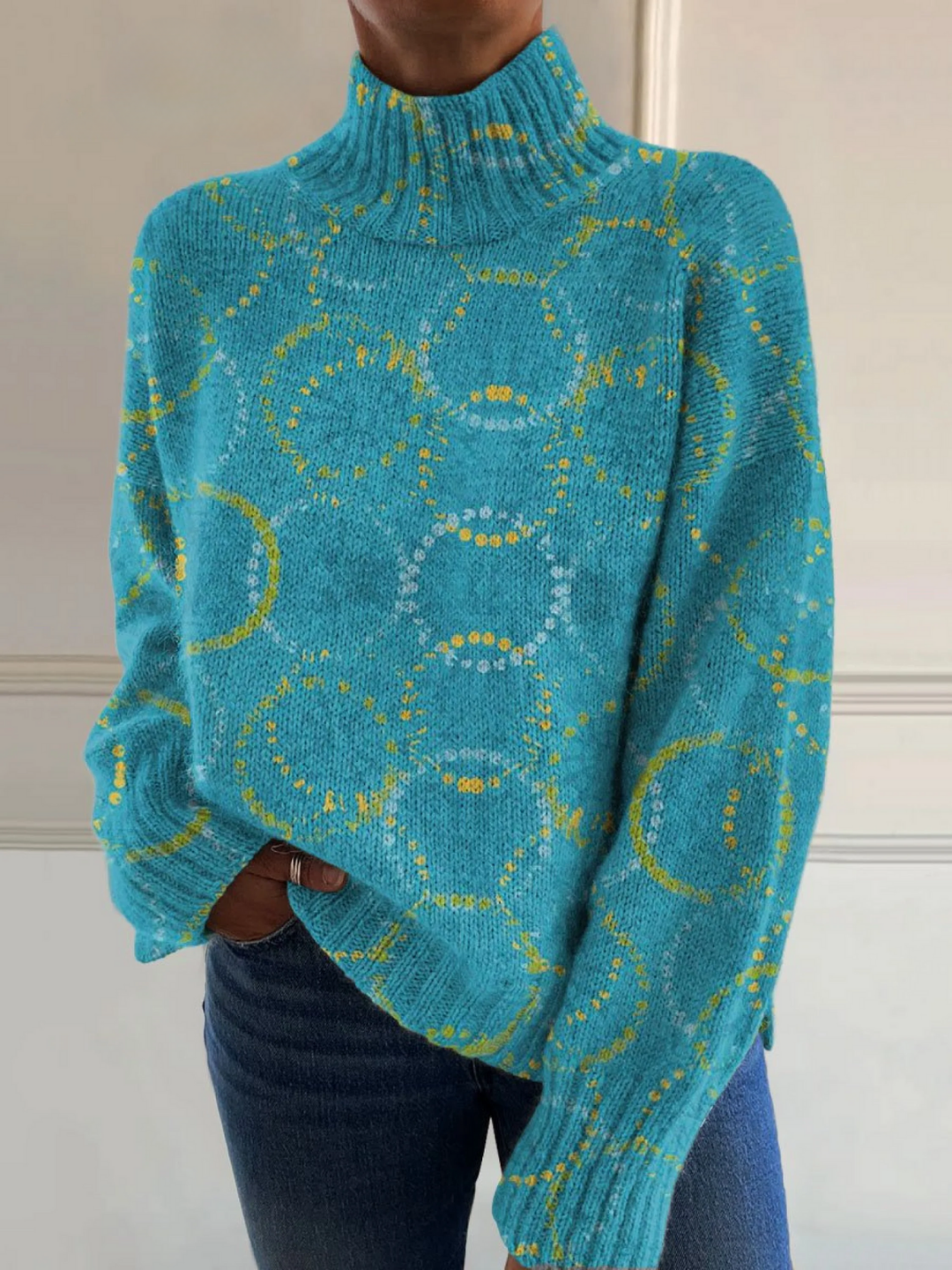 Elsa | Circle Print Turtleneck