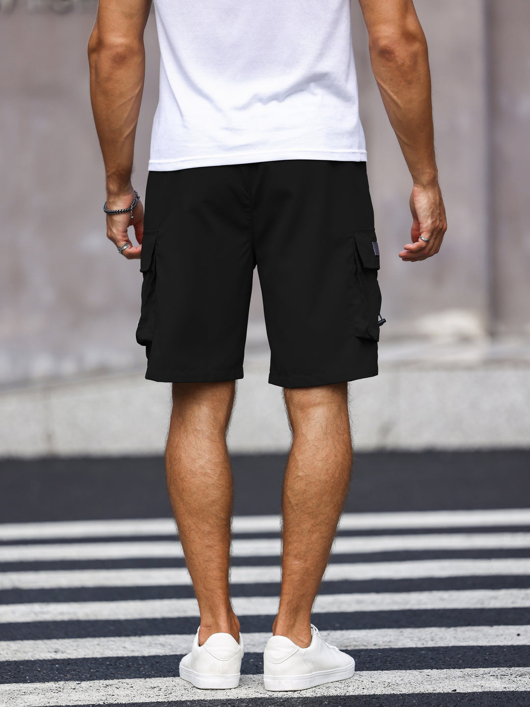 Briggs | Men's Multi-Pocket Cargo Shorts