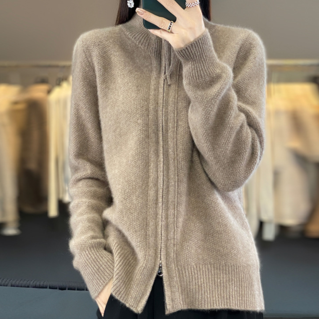 Ivy | Cozy Zip-Up Cardigan