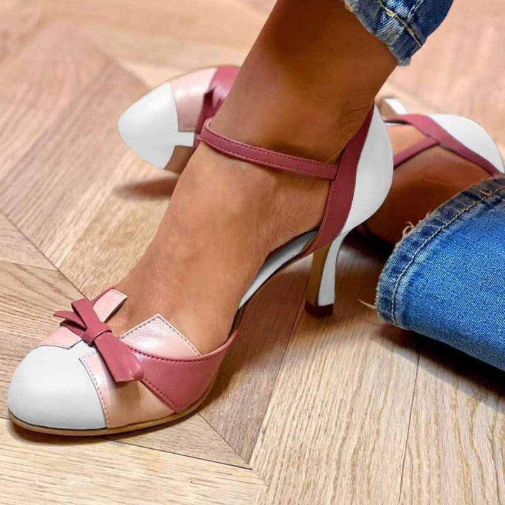 Evangeline | Vintage Bow Pumps