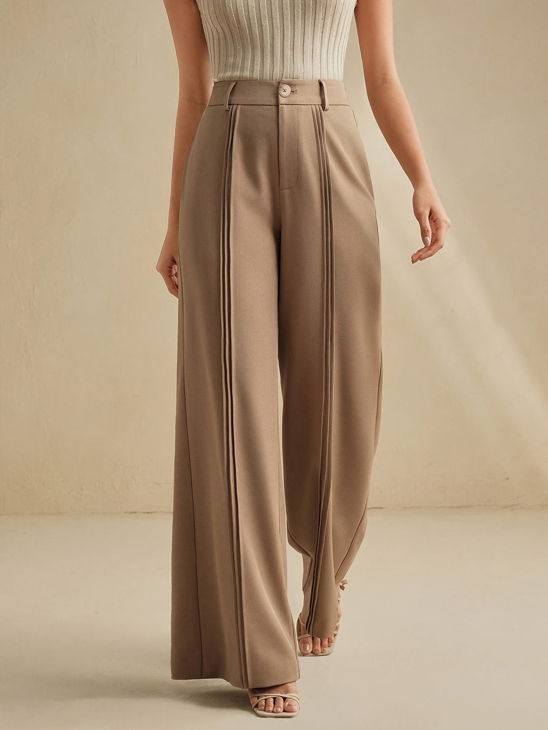 Claudia | Pleated Wide-Leg Trousers