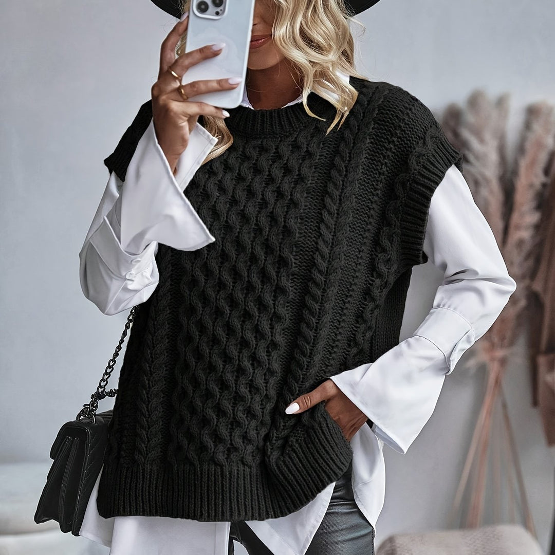 Greer | Cable-Knit Sweater Vest
