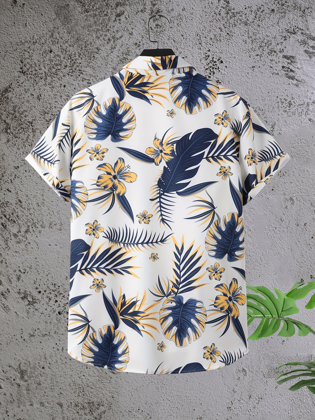 Kingston | Men's Tropical Print Short Sleeve Shirt