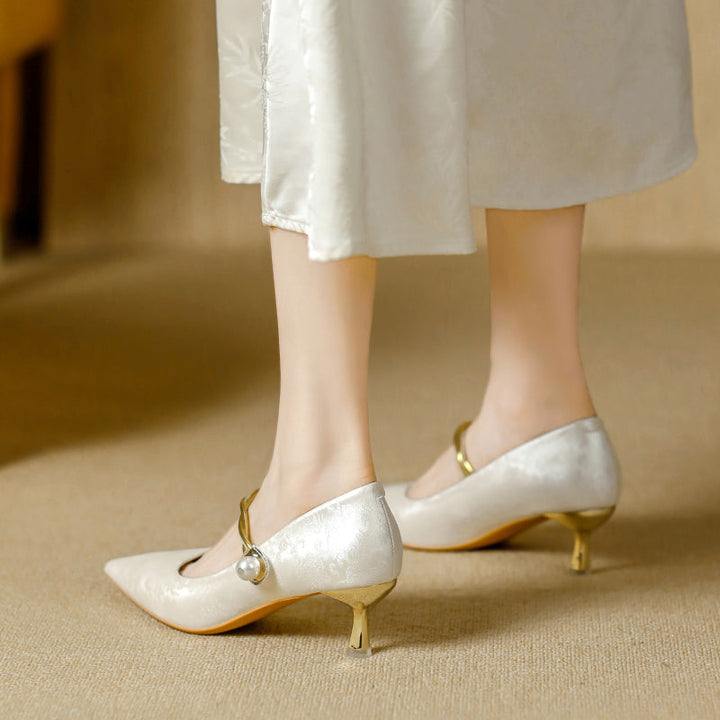 Eugenie | Pointed-Toe Pearl Heels