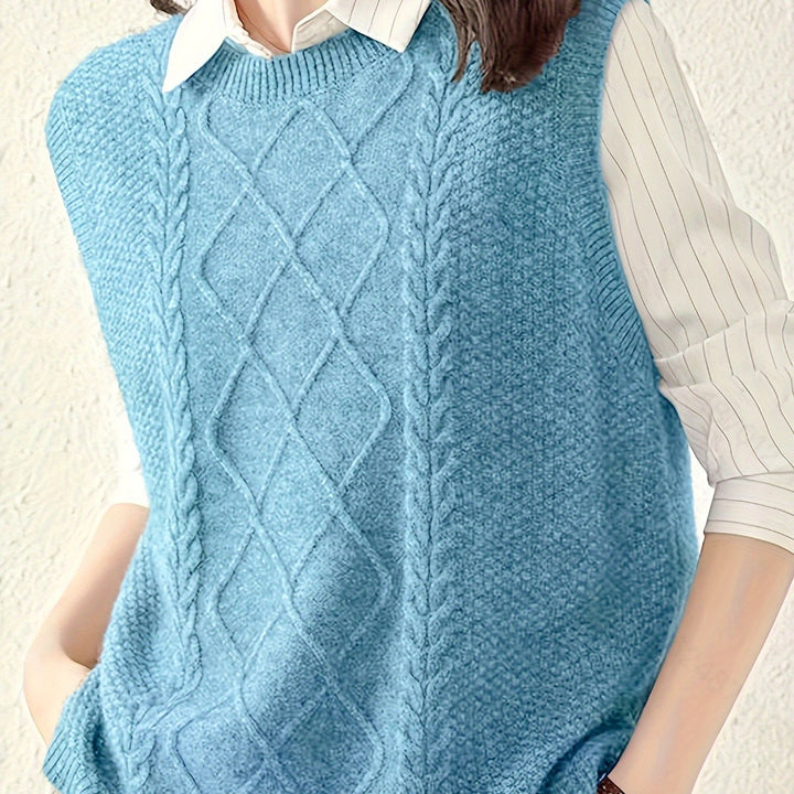 Beatrise | Classic Cable-Knit Sweater Vest