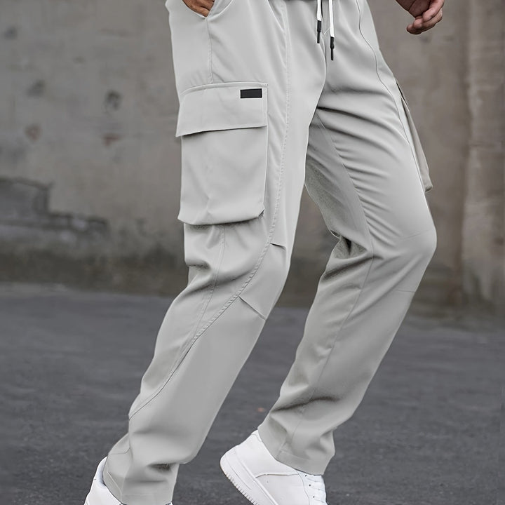 Brooks | Men's Tapered Cargo Drawstring Trousers
