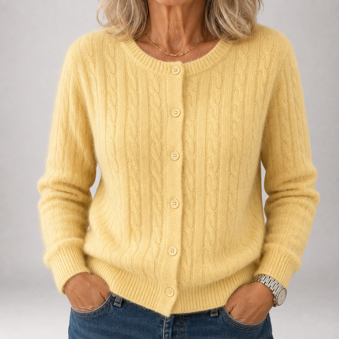 Rosanne | Cozy Cable-Knit Button Cardigan