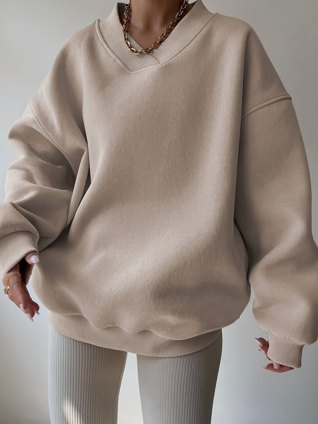 Harlow | Relaxed V-Neck Sweatshirt