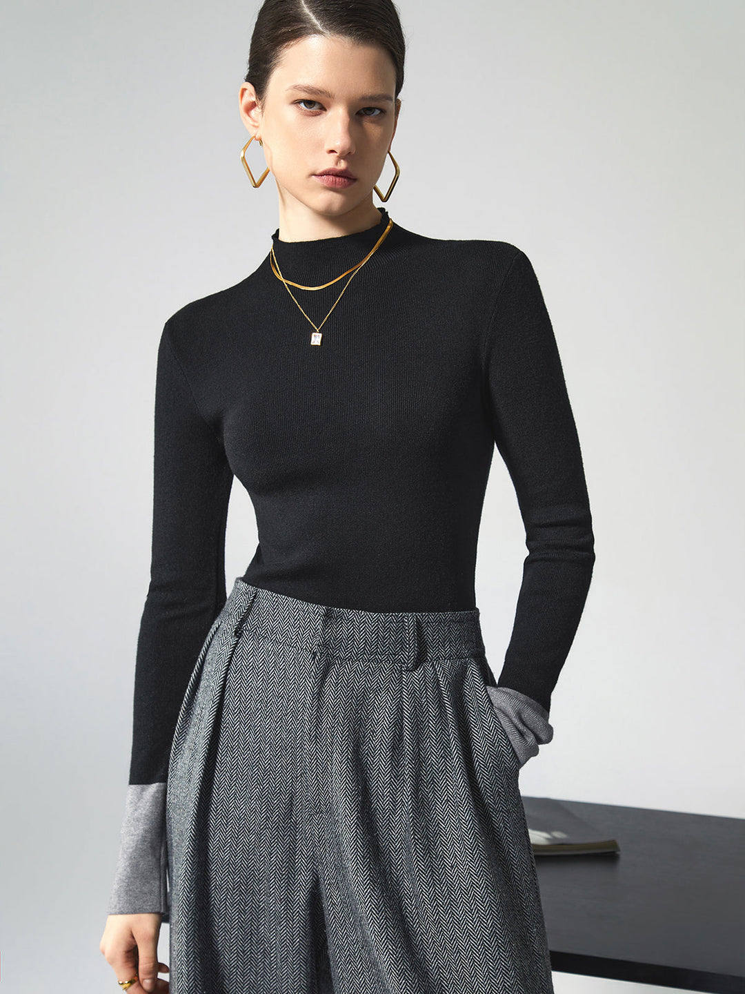 Isla | Contrast-Cuff Mock Neck Sweater