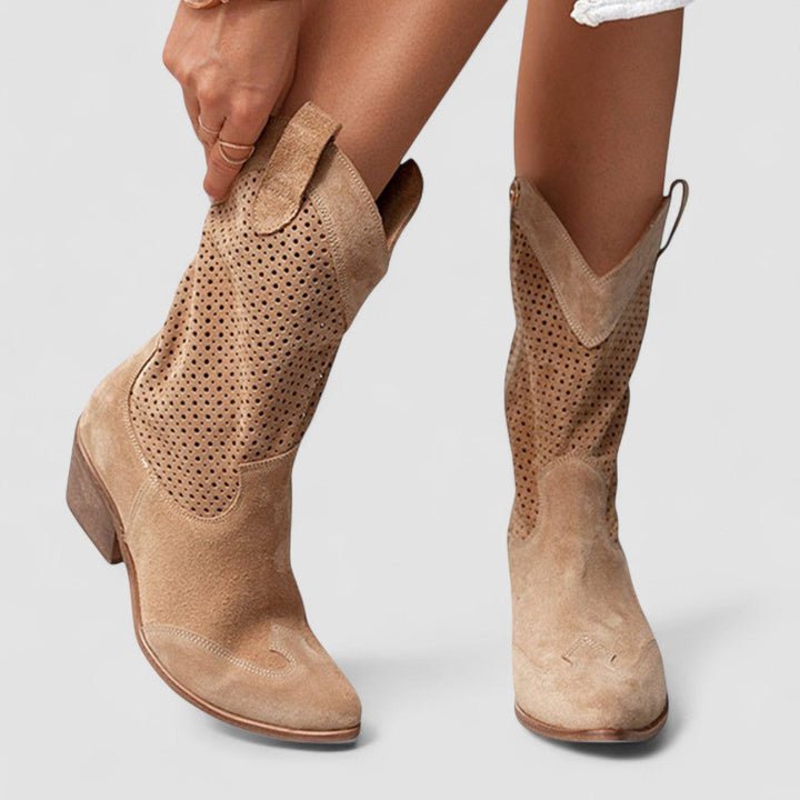 Elsa | Perforated Western Boots