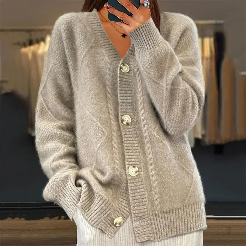 Helene | Soft Buttoned Cardigan