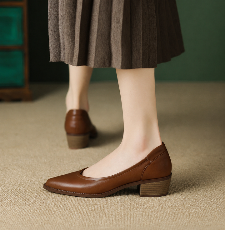 Juliet | Pointed-Toe Block Heel Pumps