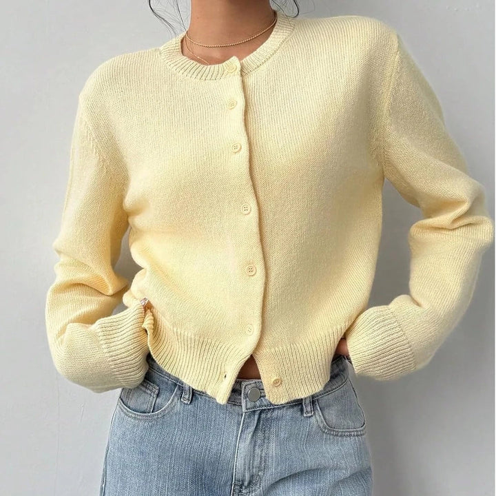 Cynthia | Classic Button-Front Cardigan