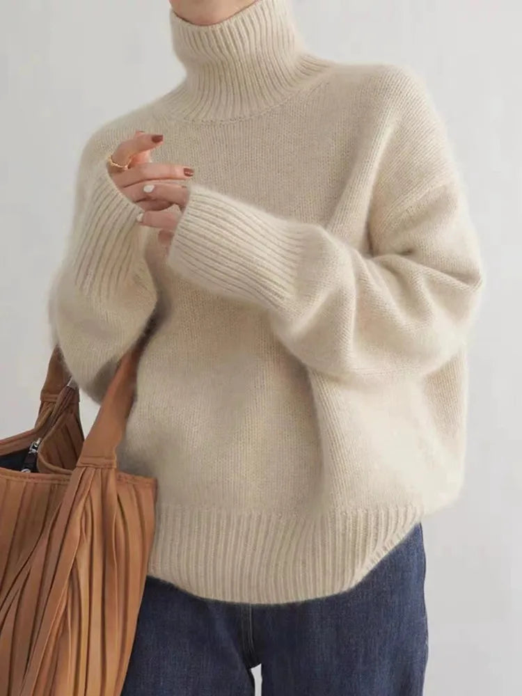 Leonora | Soft High-Neck Sweater