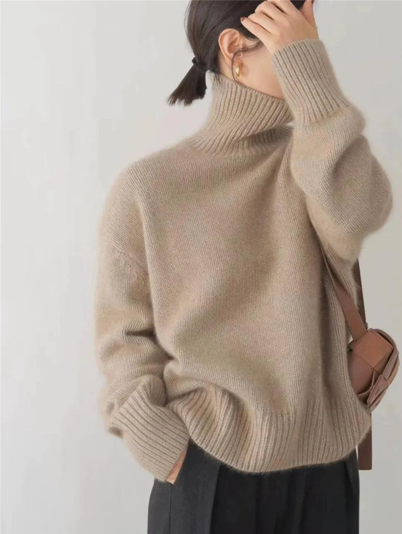 Leonora | Soft High-Neck Sweater