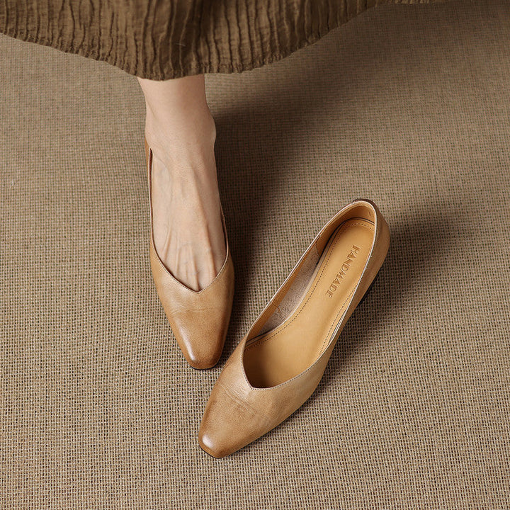 Iris | Refined Block-Heel Pumps
