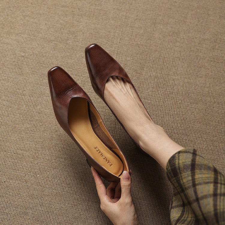 Iris | Refined Block-Heel Pumps