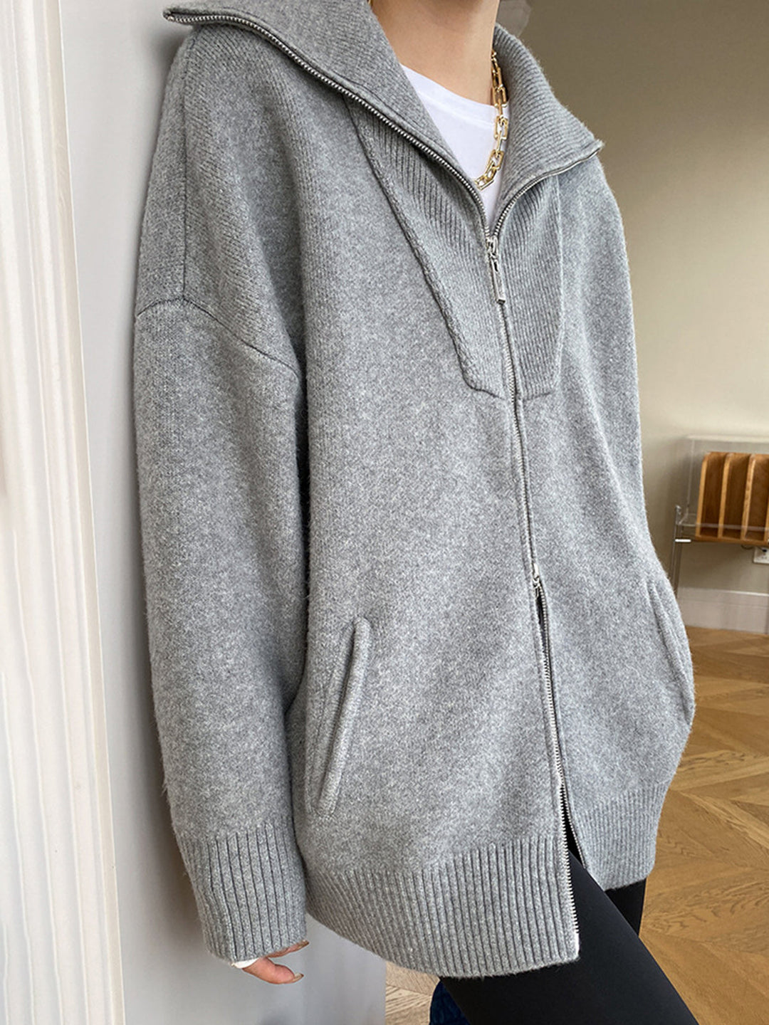 Louisa | Relaxed Zip-Up Cardigan