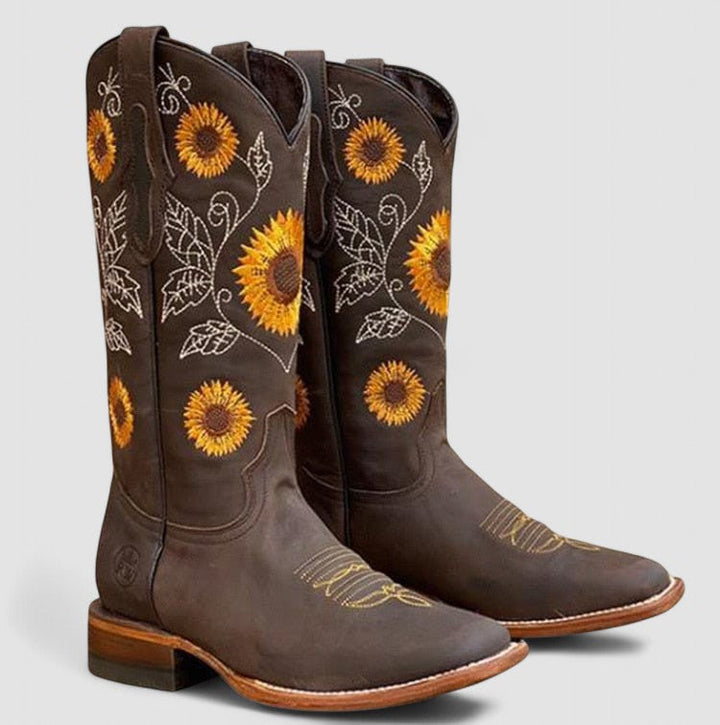 Emmeline | Embroidered Western Boots