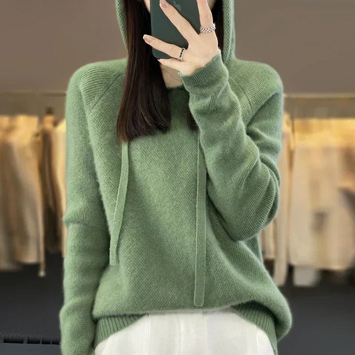 Vienna | Relaxed Hooded Sweater