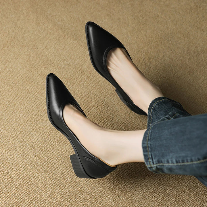 Juliet | Pointed-Toe Block Heel Pumps