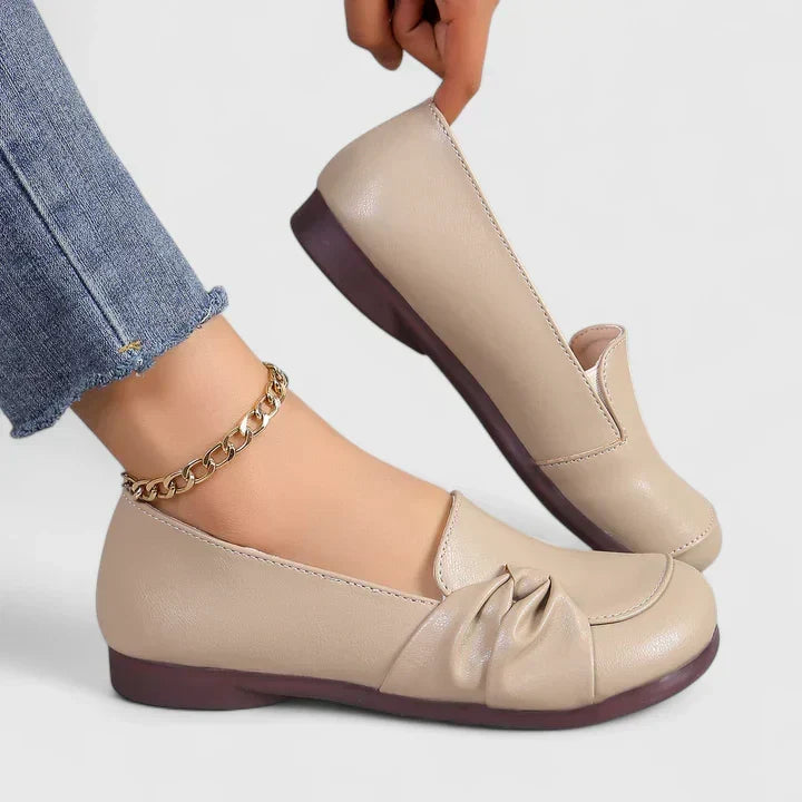 Charlene | Soft Bow-Detail Loafers