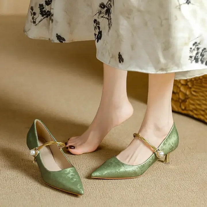 Eugenie | Pointed-Toe Pearl Heels