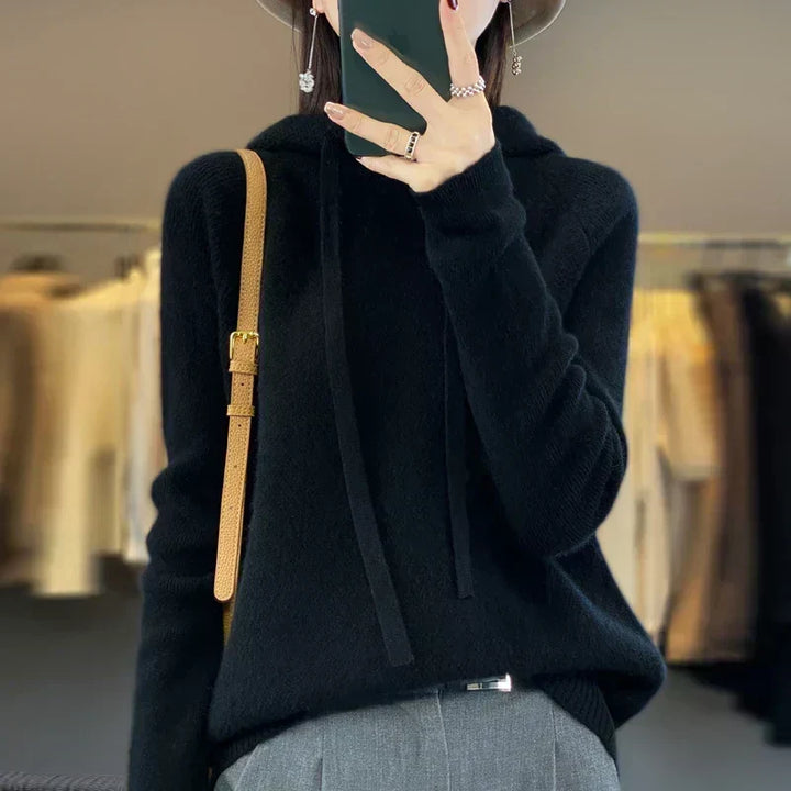 Vienna | Relaxed Hooded Sweater