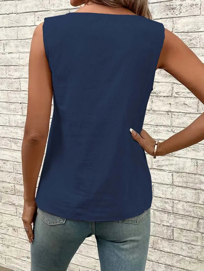 Lena | Elegant Button-Detail Tank Top