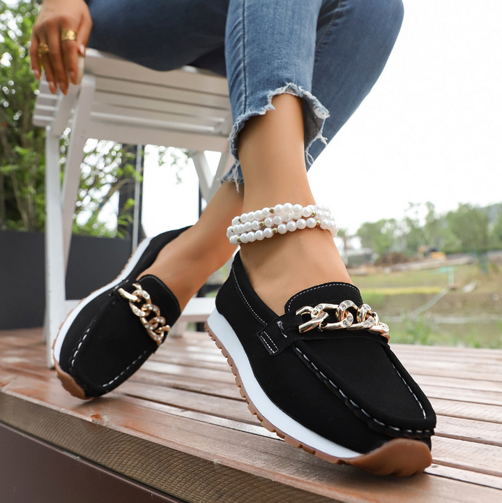 Wendy | Chain-Detail Loafers