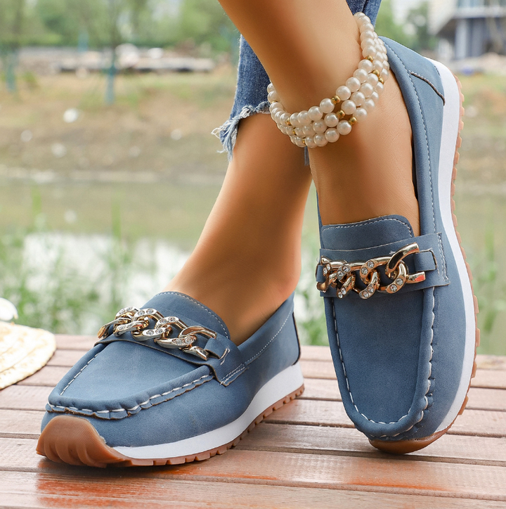 Wendy | Chain-Detail Loafers