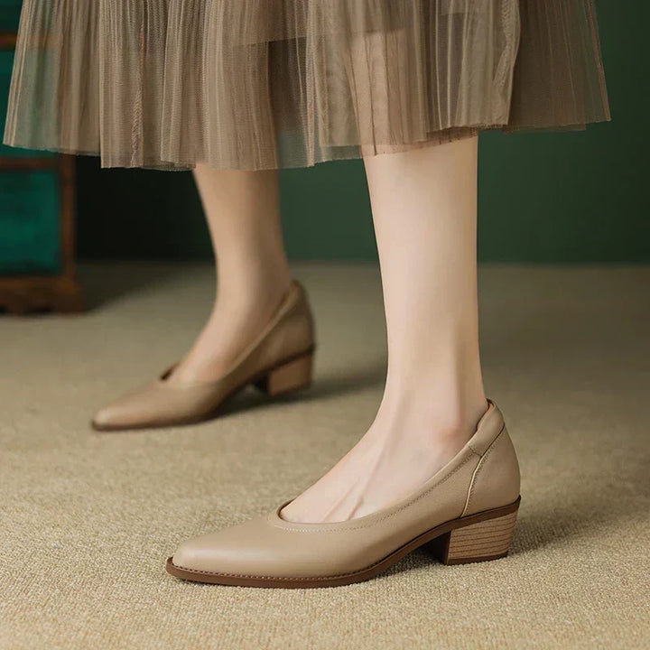 Juliet | Pointed-Toe Block Heel Pumps