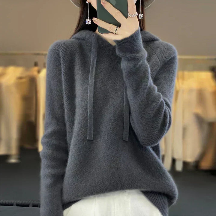 Vienna | Relaxed Hooded Sweater