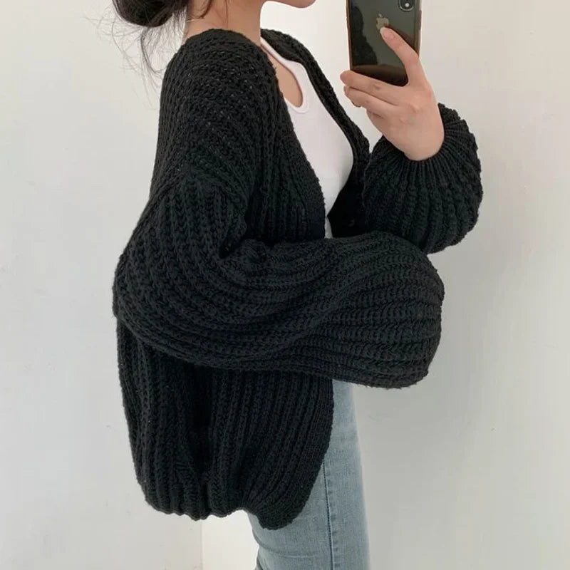 Penelope | Oversized Chunky-Knit Cardigan