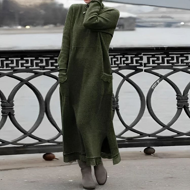 Thalia | Relaxed Turtleneck Maxi Dress