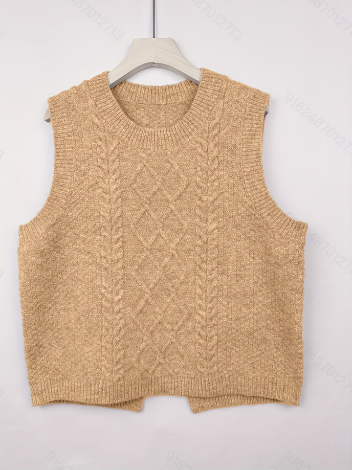 Beatrise | Classic Cable-Knit Sweater Vest