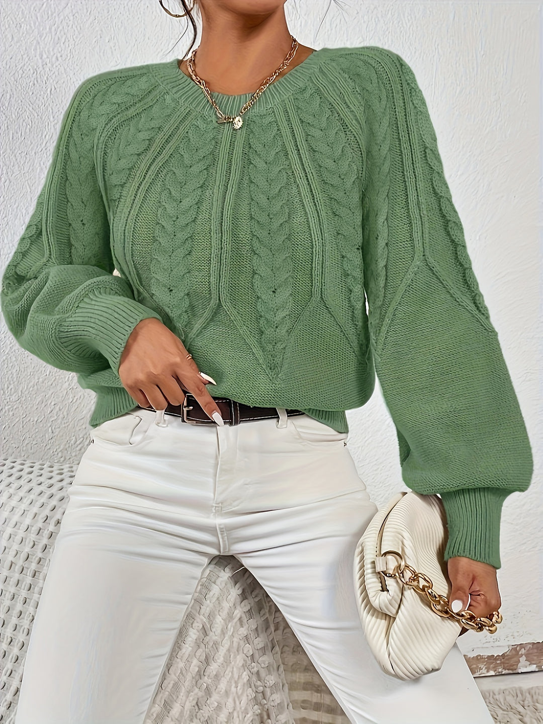 Greta | Cable-Knit Round-Neck Sweater