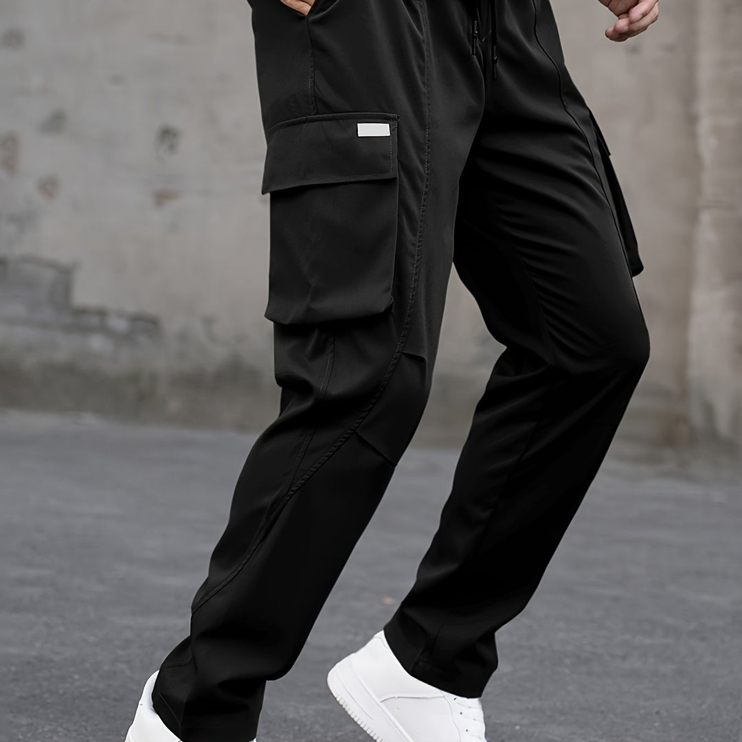 Brooks | Men's Tapered Cargo Drawstring Trousers